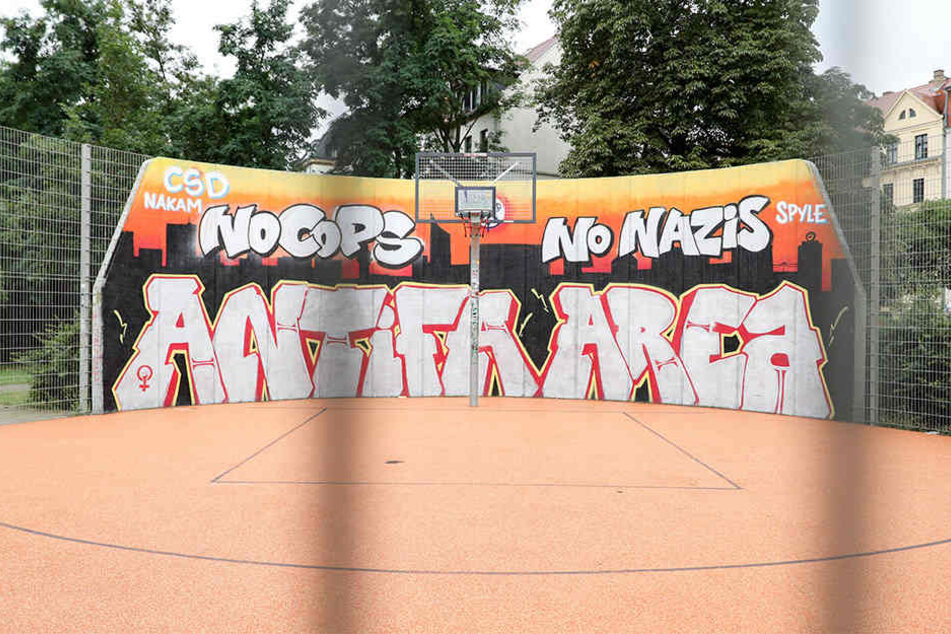 Die Stadt hat das umstrittene No-Cops-Graffito mittlerweile fünfmal entfernen lassen. (Archivbild)