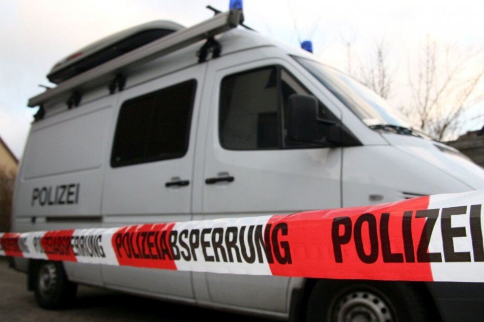 Eine Mordkommission nahm die Ermittlungen auf. (Symbolbild)