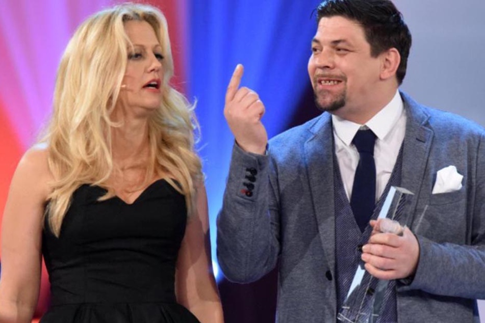 Gleich fällt das böse Wort. Tim Mälzer kann die Kritik Barbara Schönebergers nicht auf sich sitzen lassen.