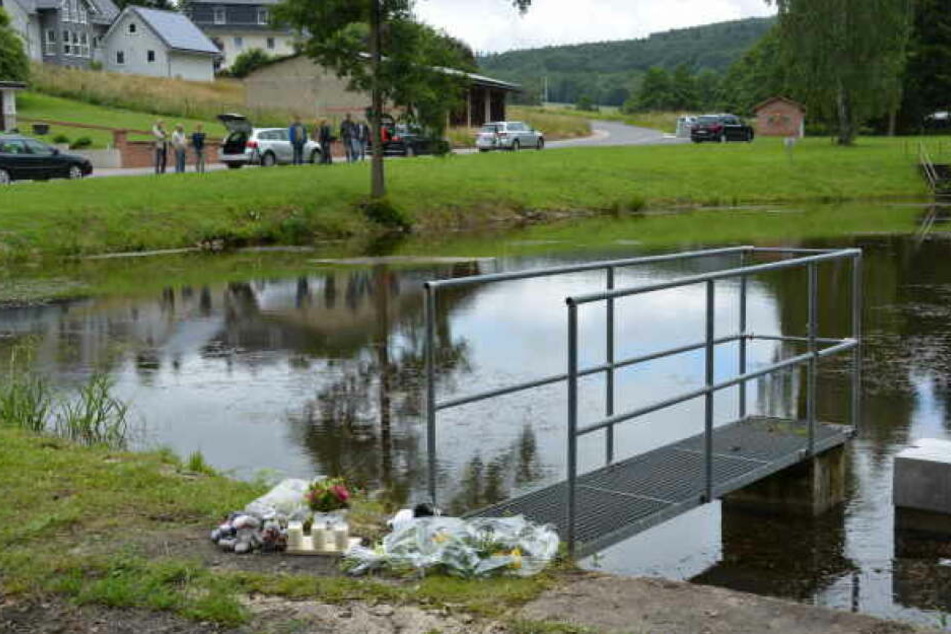 Der elfjährige Bruder der drei ertrunkenen Kinder entdeckte das Unglück als erster.