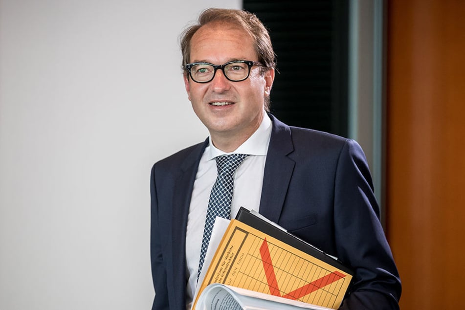 Es sei völlig normal, wenn Hauptstädte zwei Flughäfen haben: Alexander Dobrindt, Bundesverkehrsminister.