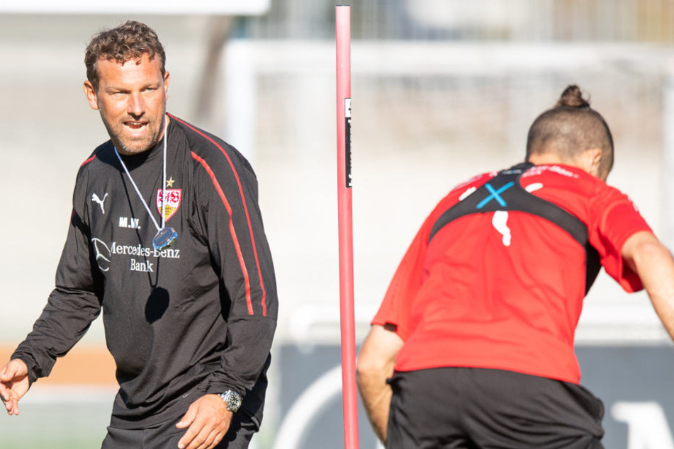 Der neue VfB-Coach bei seinem ersten Training: Markus Weinzierl (43).