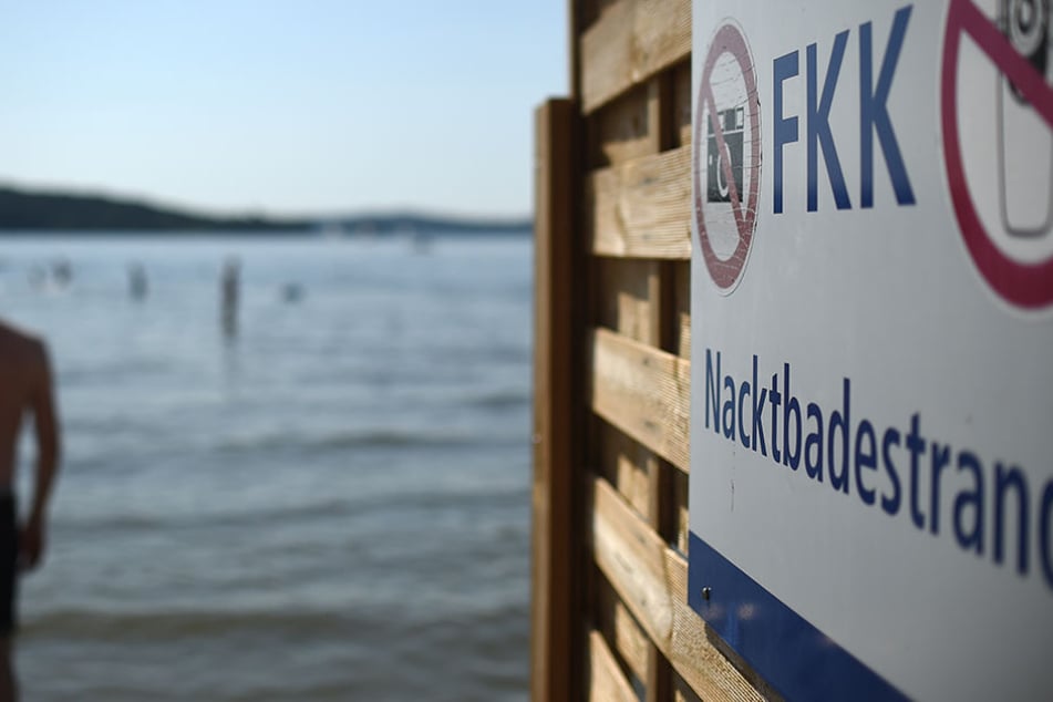 "Damit nichts mehr ausufert“ am Ufer der Lust... gibt's nun ein Nacktbade-Verbot.