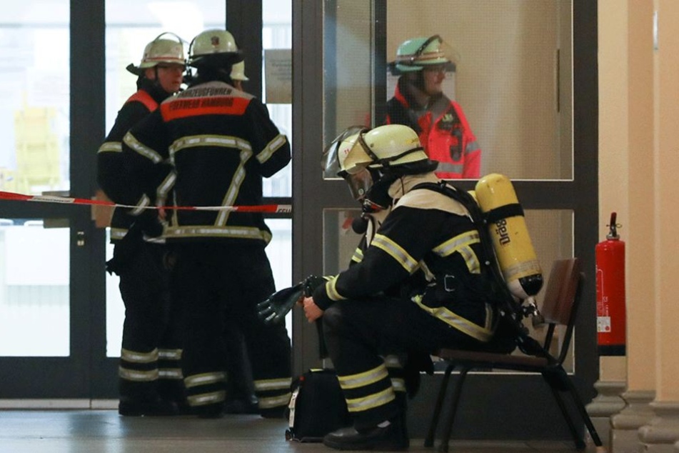 Die Feuerwehr konnte ein Ausbreiten der Flammen verhindern (Symbolbild).