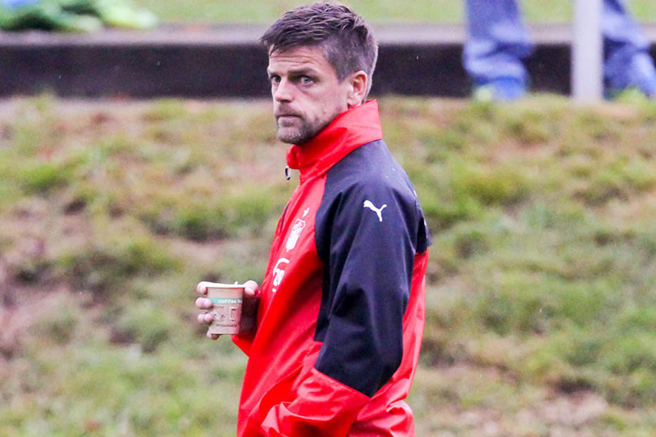 Abwarten und Tee trinken sind für FSV-Trainer Torsten Ziegner derzeit keine Optionen.