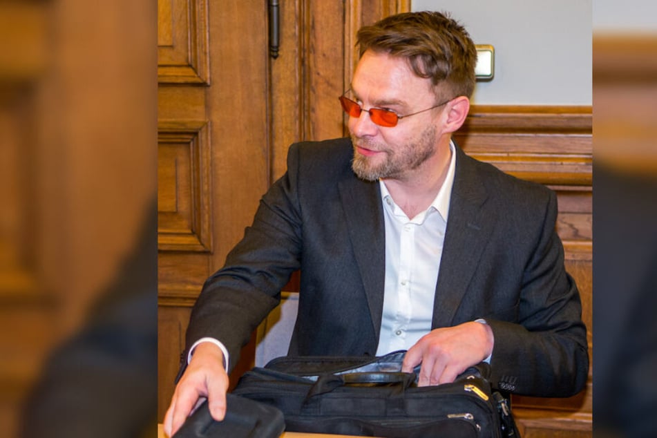 Gerichtspsychiater Dr. Frank Wendt (52) sieht in dem der Todesschüsse bezichtigten Hells Angel Stefan S. einen "vorsichtigen, sozial ungeschickten Menschen".