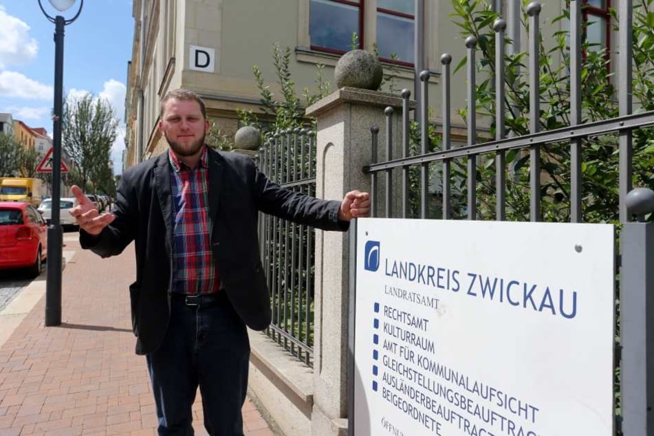 Benjamin Przybylla (36) fordert erneut den Rücktritt des Kreisvorstandes der
AfD Zwickau. Er selbst schließt einen Austritt aus.