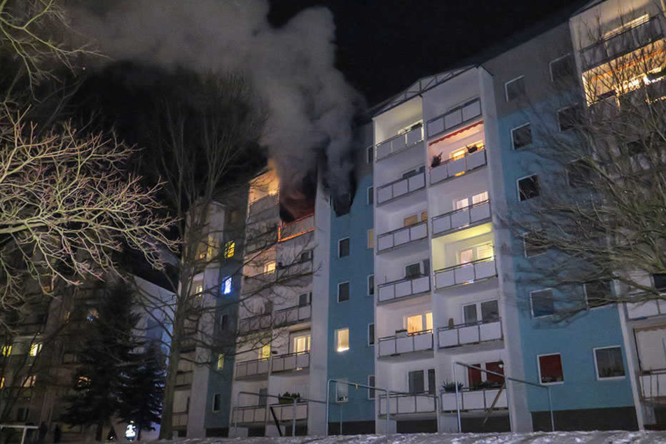 Bei dem Brand in Schneeberg wurden zwei Frauen verletzt.