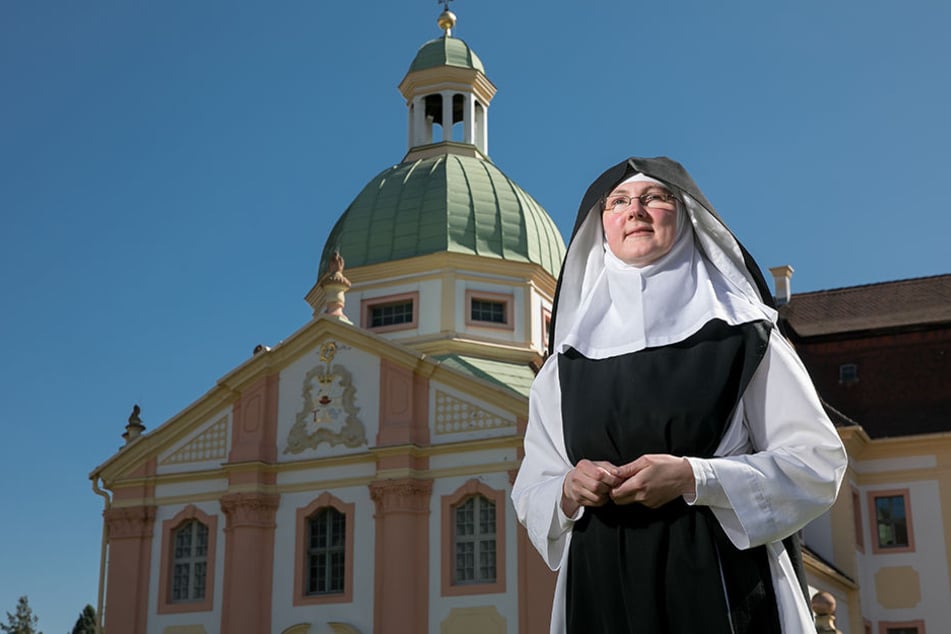 Schwester Anna fand ihre Berufung als Braut Christi im Kloster St. Marienthal.