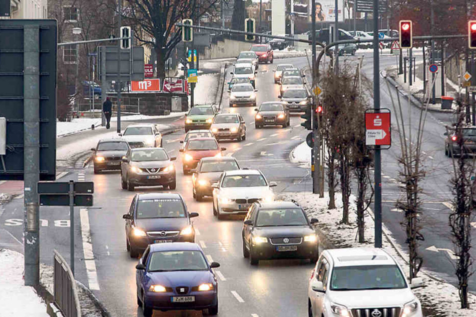 Die Sachsen fahren immer mehr mit dem Auto. Im Bundesvergleich erreichen sie überdurchschnittlich viele Kilometer.