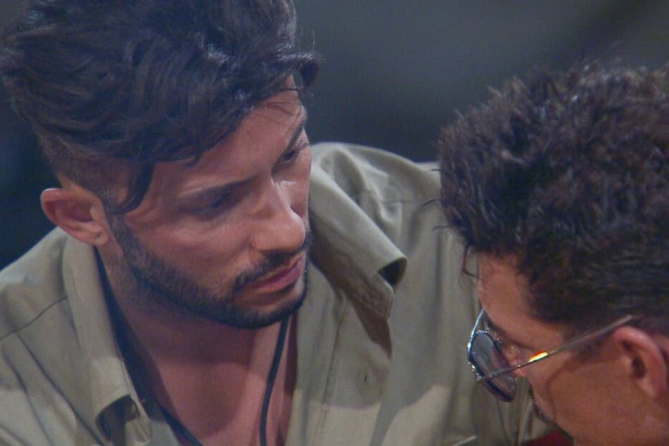 Domenico zu Chris: "Du kennst nicht Evelyn. Die ist nicht so, wie sie sich gibt."