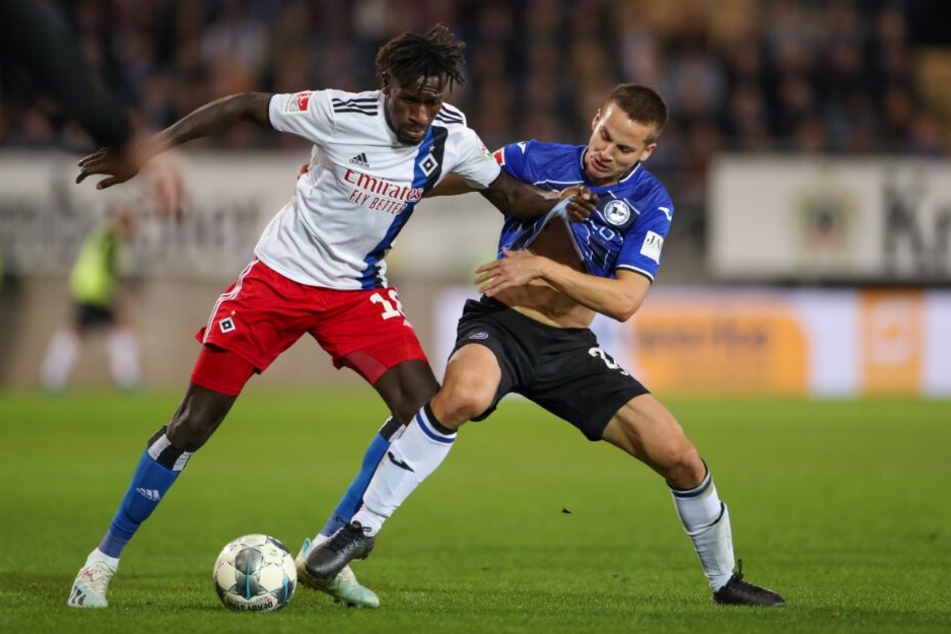 Der 21-Jährige will sich jedoch auf seine Einsätze für den HSV konzentrieren.