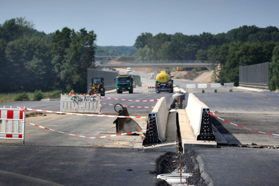 Die Bauarbeiten zwischen Bielefeld und Steinhagen sollen im April abgeschlossen werden.