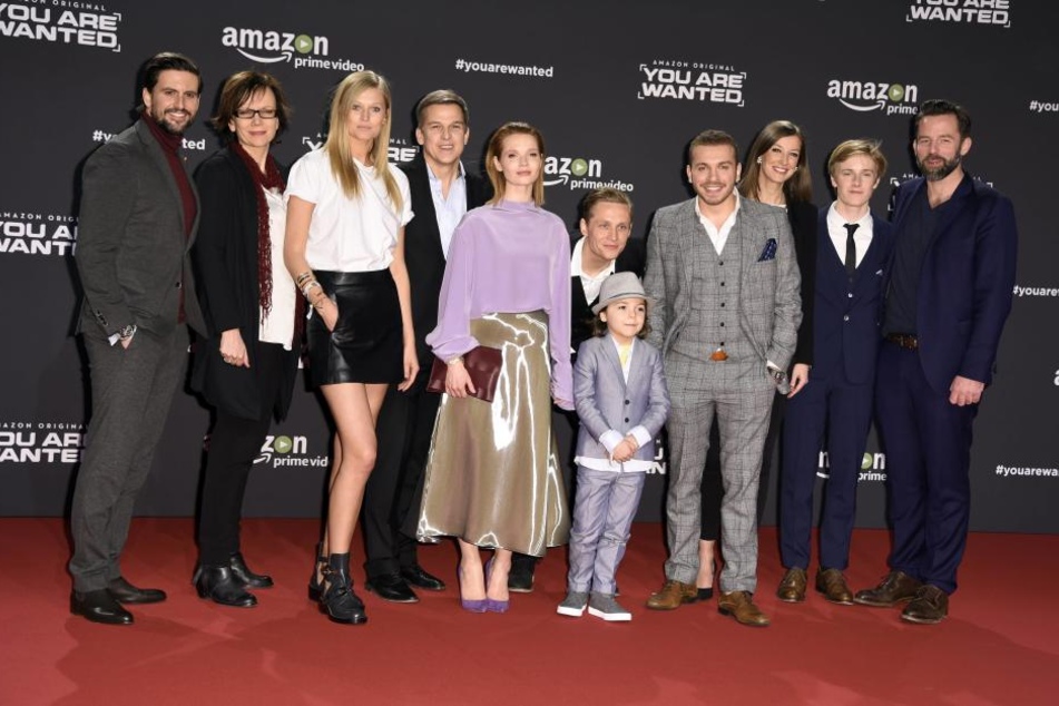 Das gesamte Team: Dritte von links ist Topmodel Toni Garrn.