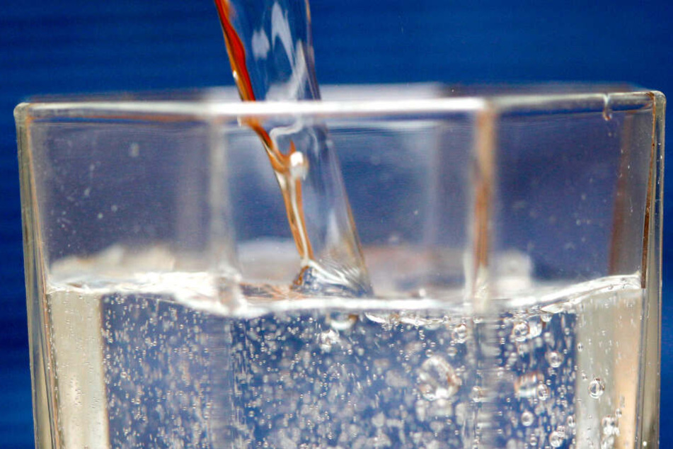 Die Altmühltaler Mineralbrunnen GmbH plant mehr als doppelt so viel Kubikmeter Wasser pro Jahr abzuzapfen. (Symbolbild)