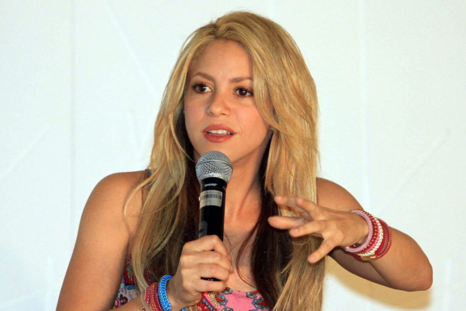 Shakira muss ihre geplante Tournee verschieben.