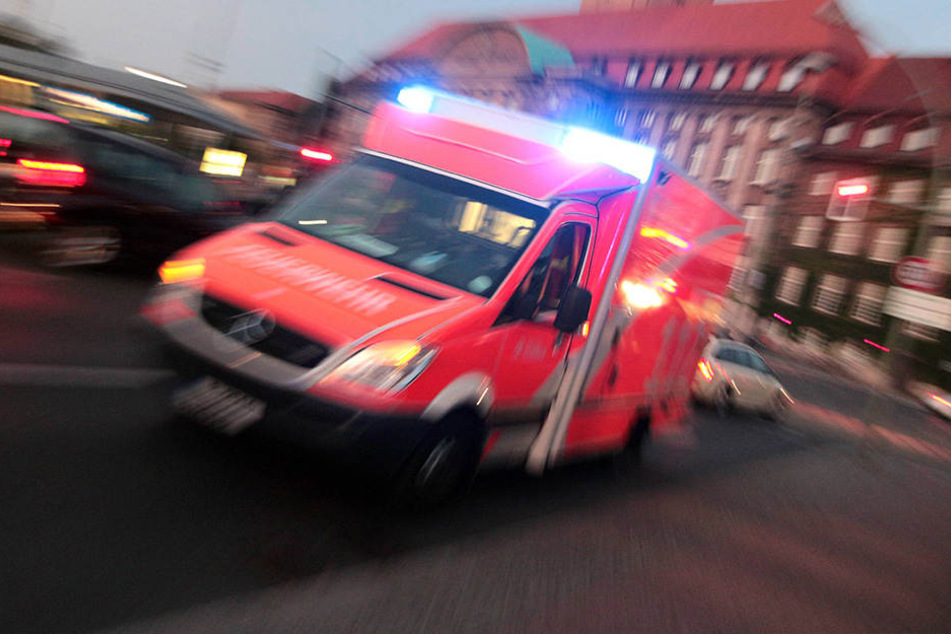 Ein 19-Jähriger hat sich in Bayern mit Benzin übergossen und selbst angezündet.