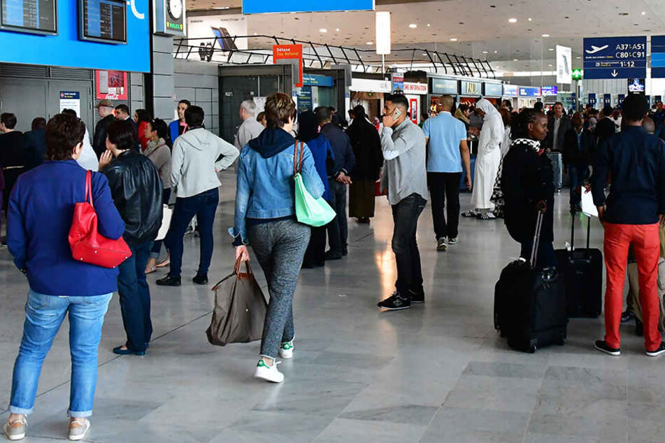 Der Österreicher wurde am Flughafen Charles de Gaulle in Paris festgenommen. (Symbolbild)