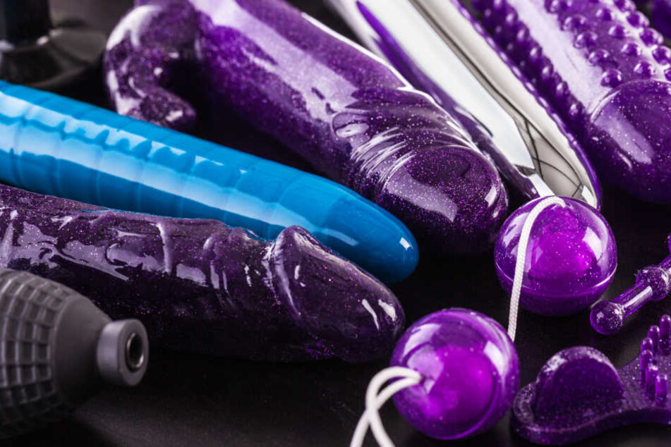 An Tag 17 steht alles im Zeichen von Sex-Toys.