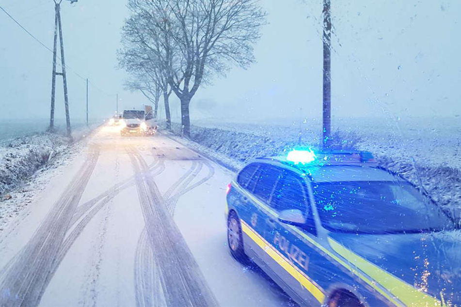 Die Straßen waren am Morgen glatt.
