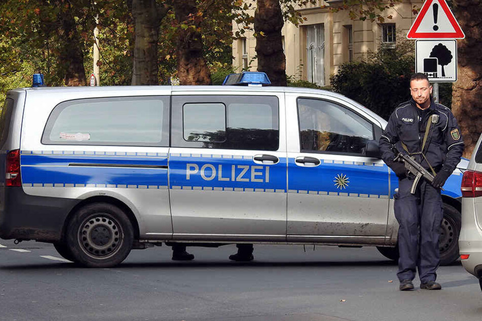 Großeinsatz der Polizei am Montag in Leipzig. An elf Schulen herrschte Amok-Alarm.