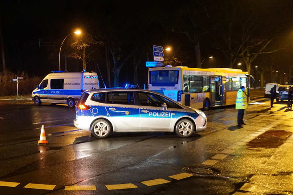 Die Polizei musste die Unfallstelle absperren.