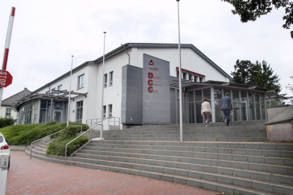 Von außen wirkt der neue Campus recht unscheinbar.