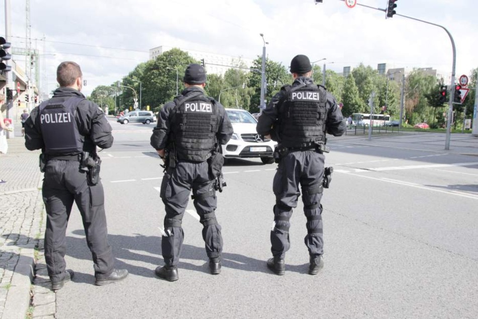 Am Wochenende überwachten Polizisten den Dresdner Hauptbahnhof.