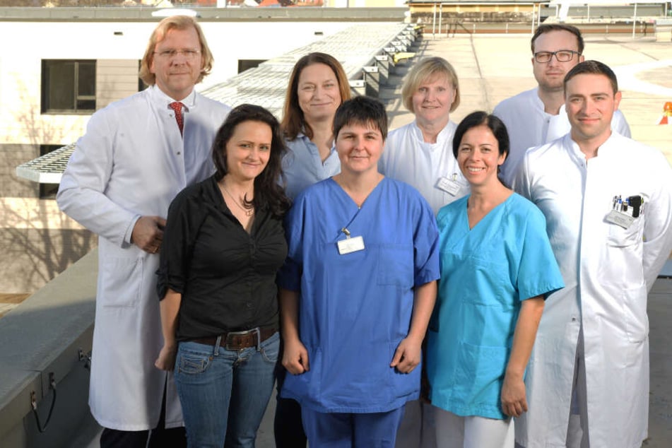 Chefarzt Dr. med. Mario Marx uns sein Team können Patienten auf zwei neuen Etagen umfassend behandeln.