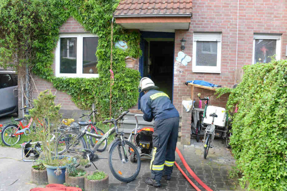 Die Doppelhaushälfte musste nach dem Feuer belüftet werden.