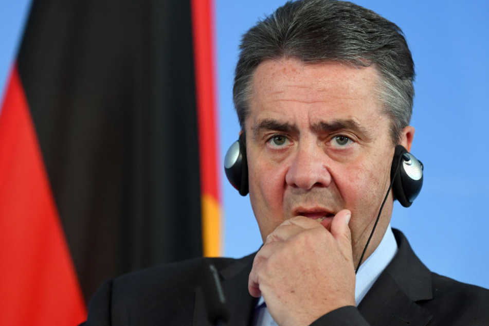 Sigmar Gabriel bei einer Pressekonferenz im Auswärtigen Amt. Die SPD kommt weiter nicht aus dem Umfragetief heraus.