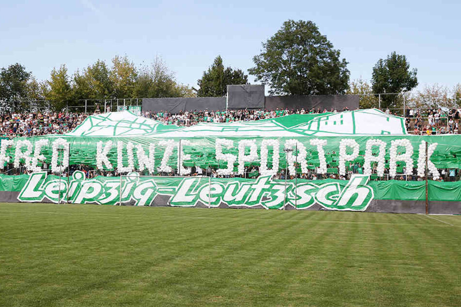 3500 Tickets gingen im Vorverkauf für das Spiel gegen Schott Jena am Samstag weg. 12 Uhr öffnen die Tageskassen für die restlichen rund 1500 Karten.