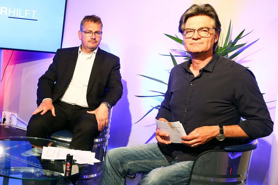 Ein Bild aus guten Tagen: Anwalt Frank Hannig (li.) und TV-Moderator Peter Escher (re.).