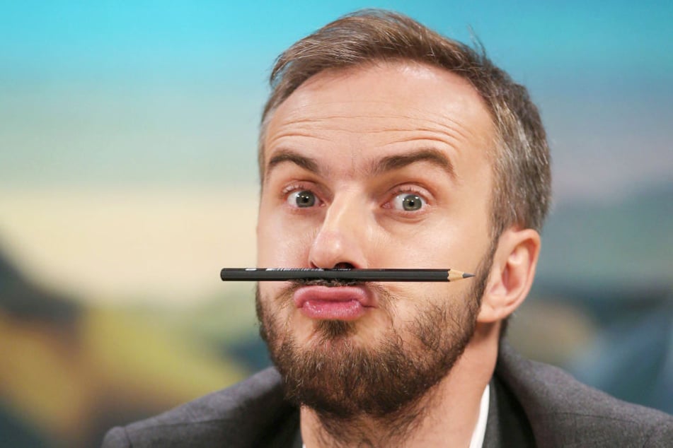 TV-Moderator Jan Böhmermann ist sich für nichts zu schade.
