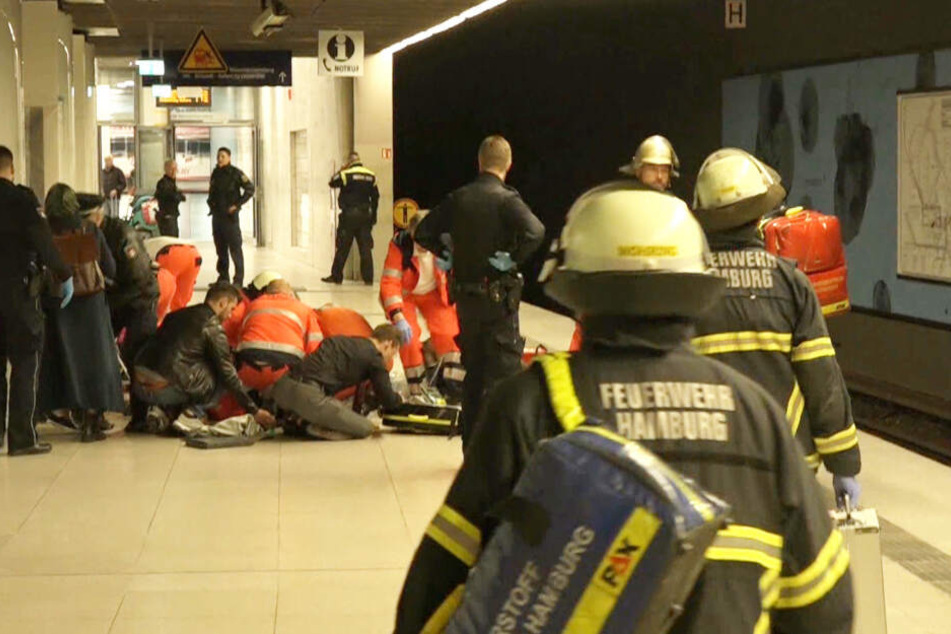 Eine Frau und ihre Tochter wurden im April an der S-Bahn-Haltestelle Jungfernstieg mit einem Messer getötet (Archivbild).