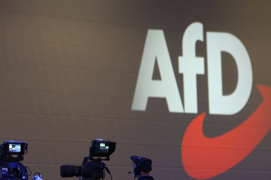 Die AfD umtreibt eine knüppelharte Spenden-Affäre.