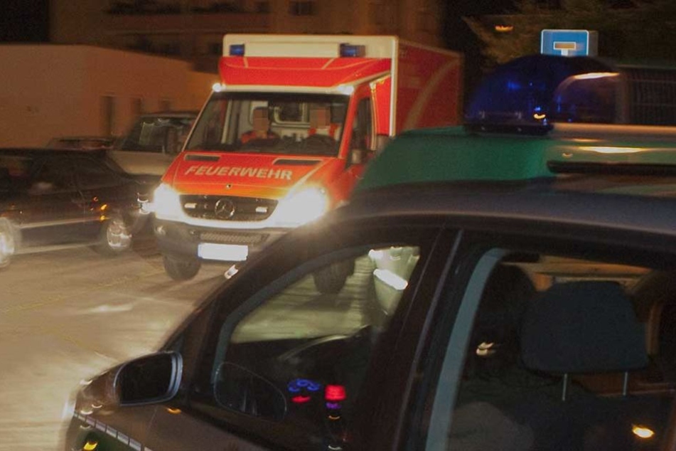 Rettungskräfte konnten nur noch den Tod der Frau feststellen.