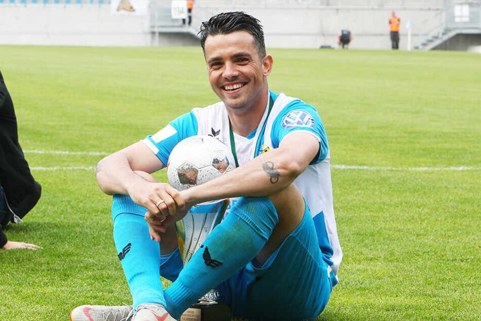 Das machte gute Laune: Kostadin Velkov holte mit dem CFC zuletzt den Sachsenpokal.