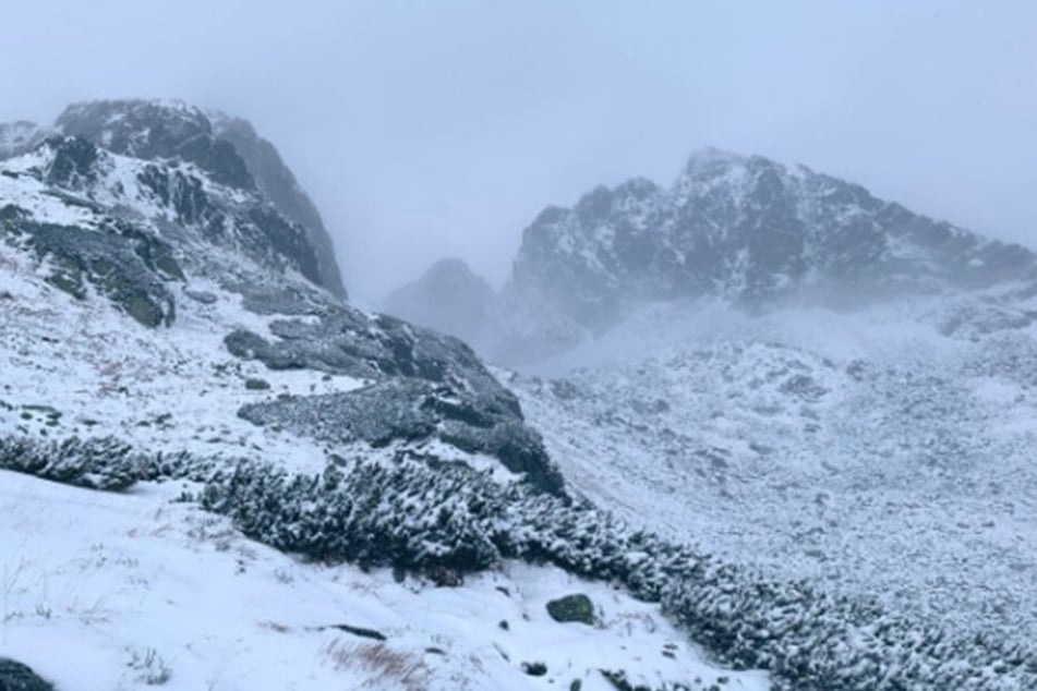 In der Hohen Tatra fiel am Sonntag gebietsweise über 30 Zentimeter Neuschnee.