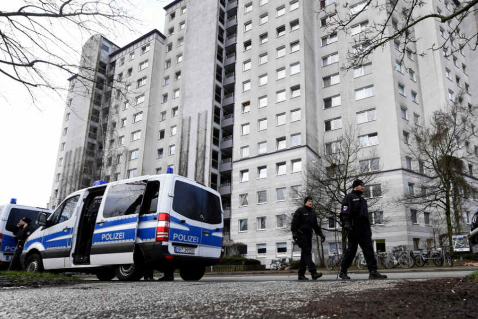 Ein 18-Jähriger soll im Januar einen Mann im Kieler Stadtteil Mettenhof getötet haben (Archivbild).