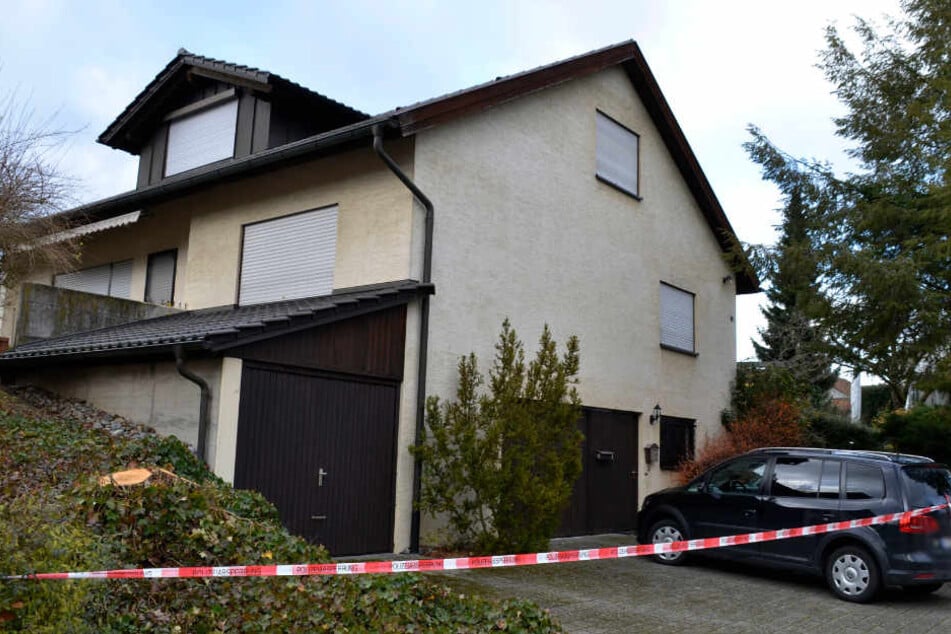 Der schreckliche Gewaltakt hat sich in diesem Haus ereignet.