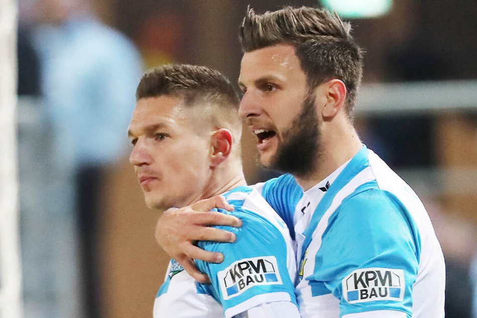 Ohne seinen Spezi Daniel Frahn (l.) fühlt sich Dejan Bozic beim CFC offenbar nicht mehr wohl.