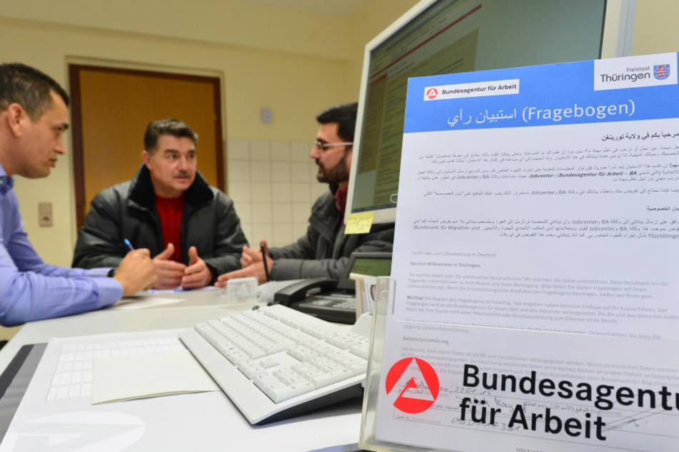 Bei Behördenterminen sind immer seltener Dolmetscher dabei.