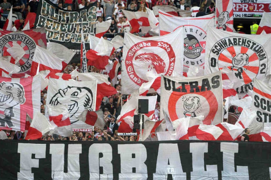 Ein Blick auf den Stuttgarter Fanblock.
