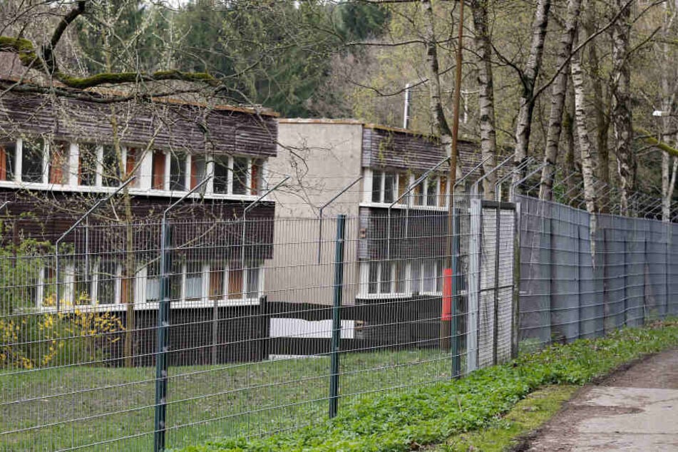 Die Erstaufnahmeeinrichtung in Einsiedel ist im ehemaligen Pionierheim untergebracht.