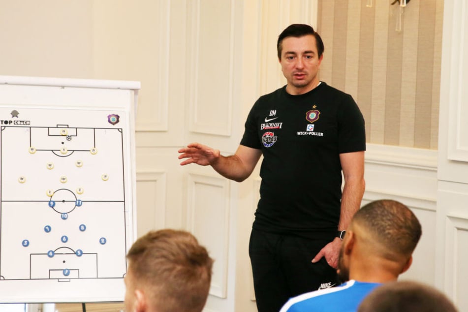 Will bei den künftigen Besprechungen und Spielauswertungen den Blick auf die Tabelle vermeiden: FCE-Trainer Daniel Meyer.