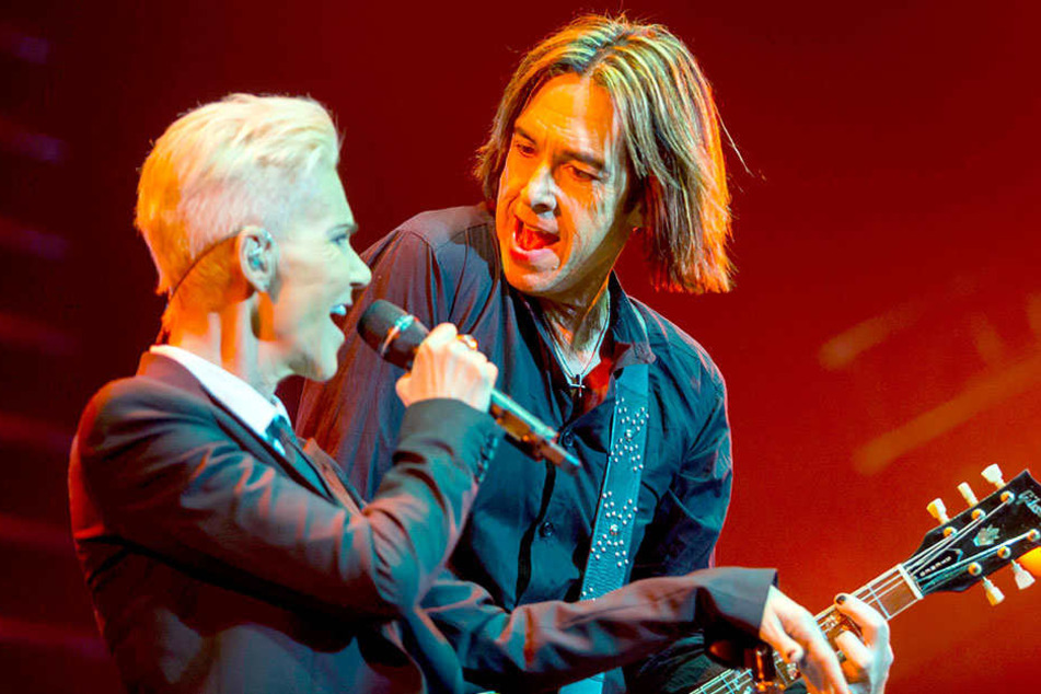 Vor zwei Jahren startete das Duo nochmal gemeinsam auf Tour, doch die Konzerte mussten abgesagt werden. Nun kommt Per Gessle allein.
