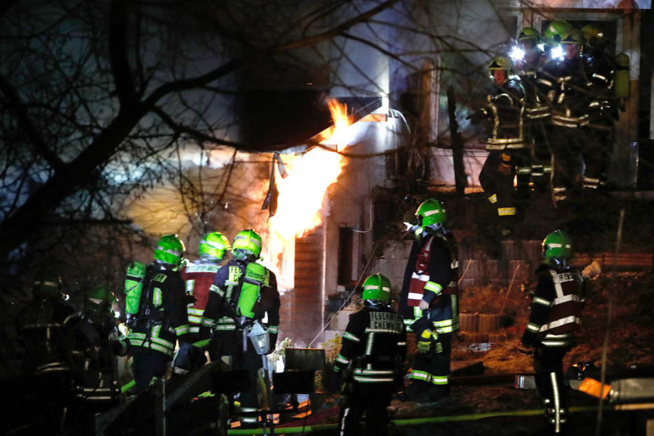 Bei dem Brand in Kleinolbersdorf starb eine Frau.