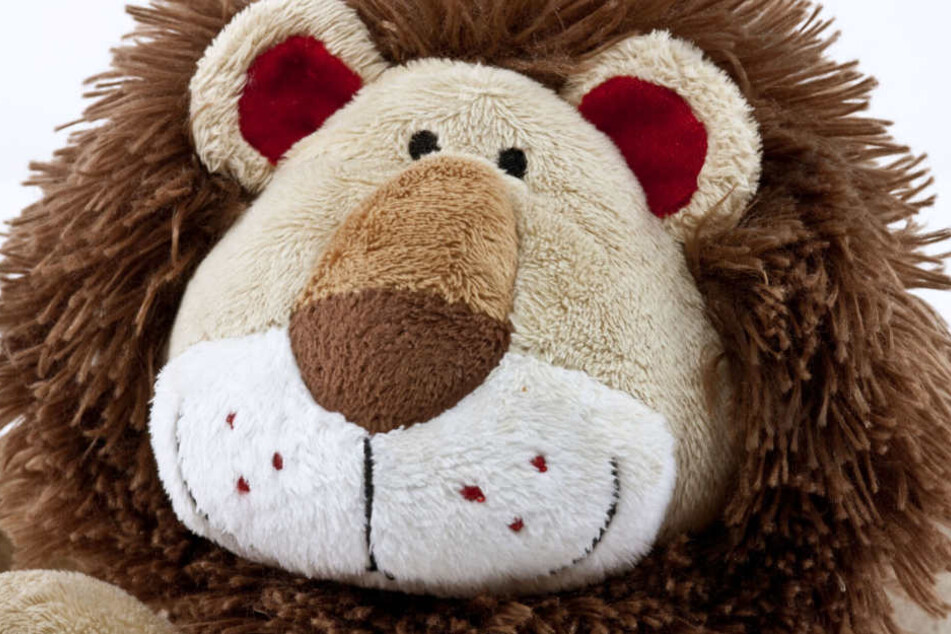 Was für ein Zufall: Zum Trost schenkte die Polizei dem Achtjährigen Leo einen Plüschlöwen - namens Leo! (Symbolbild)