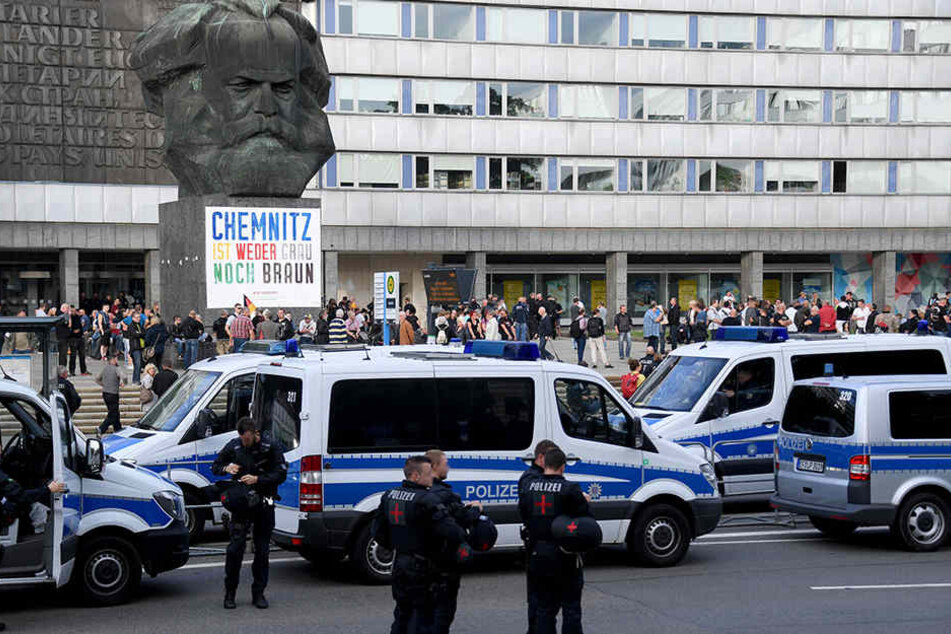 Am Freitagabend soll es wieder eine Demonstration am Marx-Monument geben.